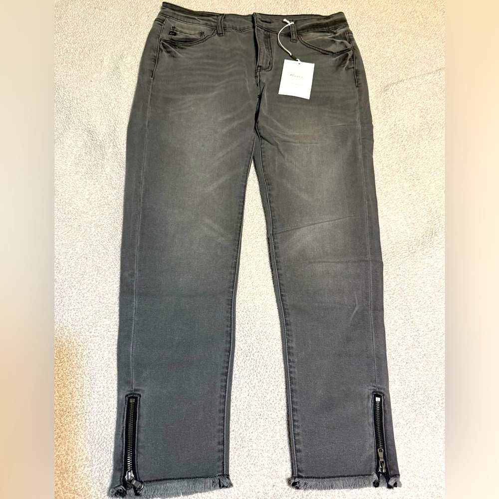 KanCan jeans ankle zip